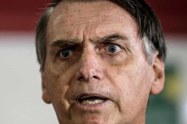 Brezilya’da Seçimlerin İlk Turundan Bolsonaro Çıktı