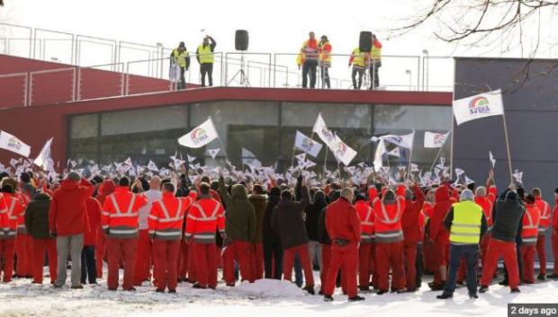 Irkçı Orban’a Karşı Sınıf Mücadelesi: Macaristanlı Emekçiler Yol Gösteriyor! – Emre Güntekin